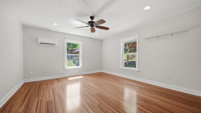1054 Old Alabama Road SW, Mcdonald, TN 37353