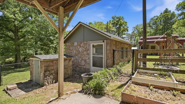 1054 Old Alabama Road SW, Mcdonald, TN 37353