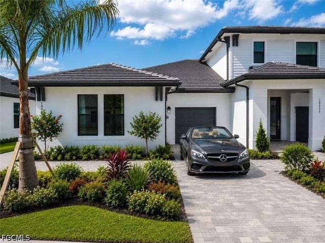 10943 Salt Bay WAY, Fort Myers, FL 33913