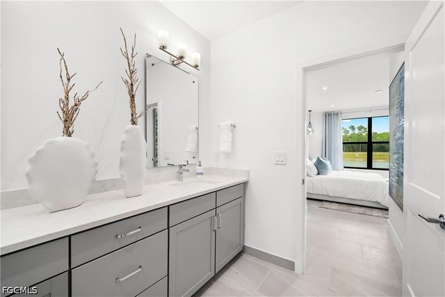 10943 Salt Bay WAY, Fort Myers, FL 33913