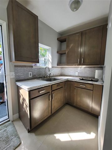 7545 Mutiny Ave 2, North Bay Village, FL 33141