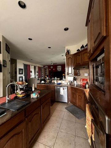 11909 Caddo Creek Drive, Lavon, TX 75166