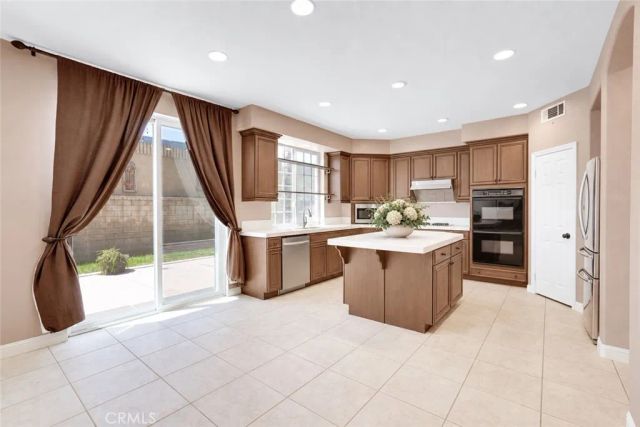 7238 Townsend Ct, Rancho Cucamonga, CA 91739