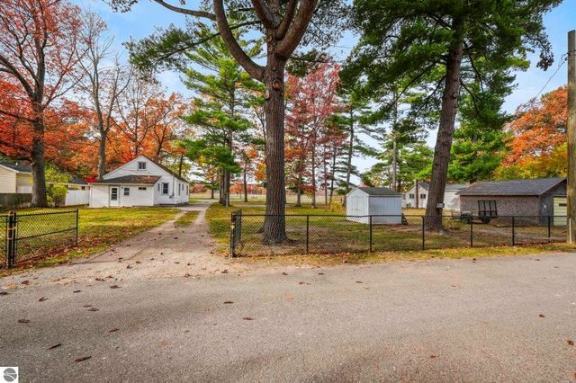 315 Fair Street, Traverse City, MI 49686