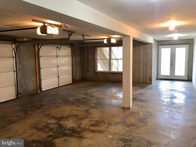 200 COLWOOD DR, Rileyville, VA 22650