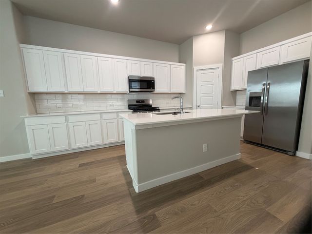 307 Green Gables Drive, Princeton, TX 75071