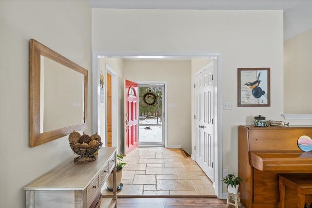 595 CHARLES PL, Munford, TN 38058