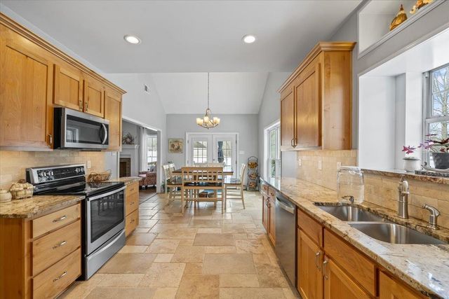 595 CHARLES PL, Munford, TN 38058