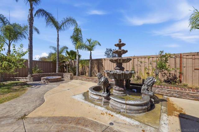 3520 Cockatoo Ct., Oceanside, CA 92057