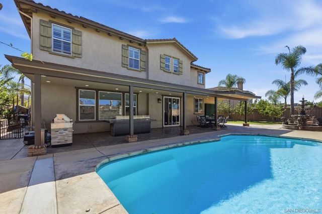 3520 Cockatoo Ct., Oceanside, CA 92057