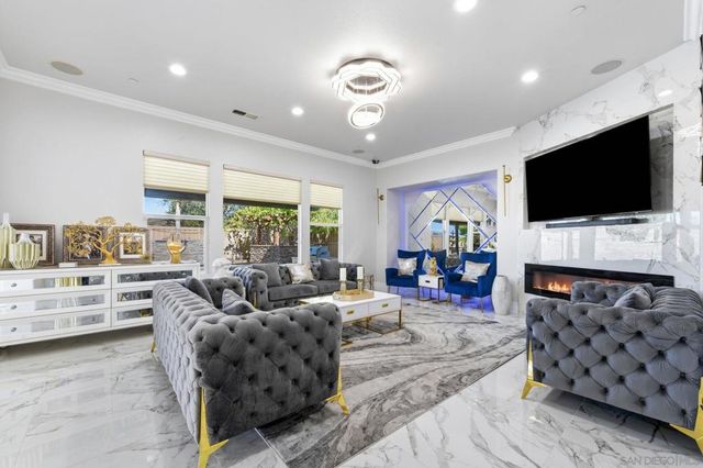3520 Cockatoo Ct., Oceanside, CA 92057