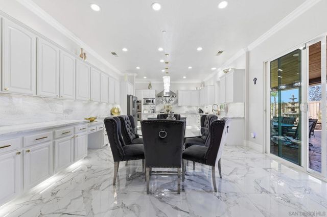3520 Cockatoo Ct., Oceanside, CA 92057