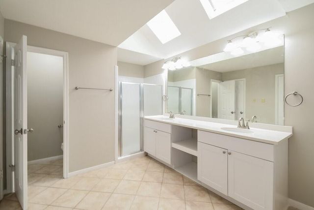 4765 Oakmont Court, League City, TX 77573