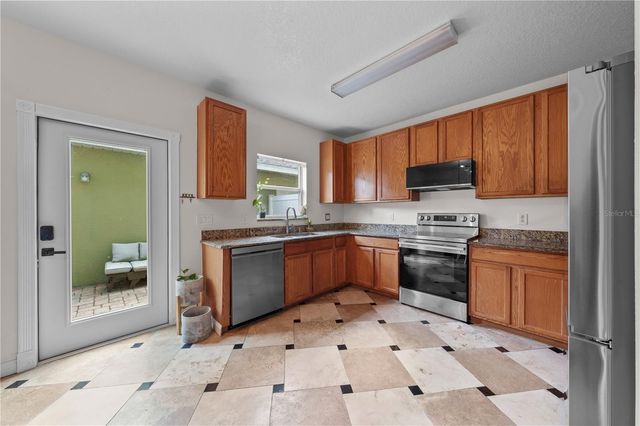 241 DEEPCOVE ROAD, Winter Garden, FL 34787