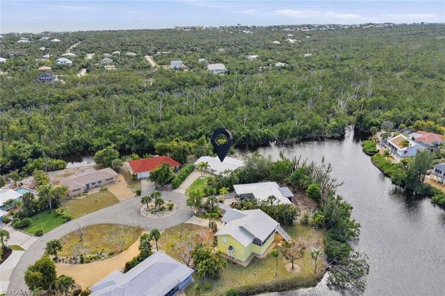 1806 Ibis LN E, Sanibel, FL 33957