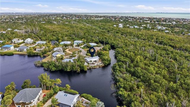 1806 Ibis LN E, Sanibel, FL 33957