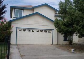 650 E Front Street, Farmersville, CA 93223