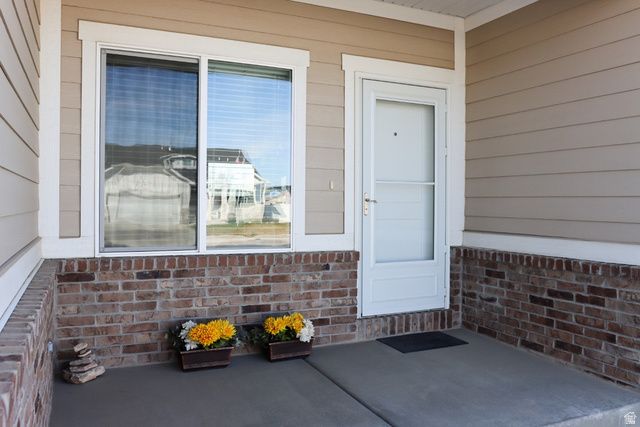 1381 W 3225 S, Perry, UT 84302