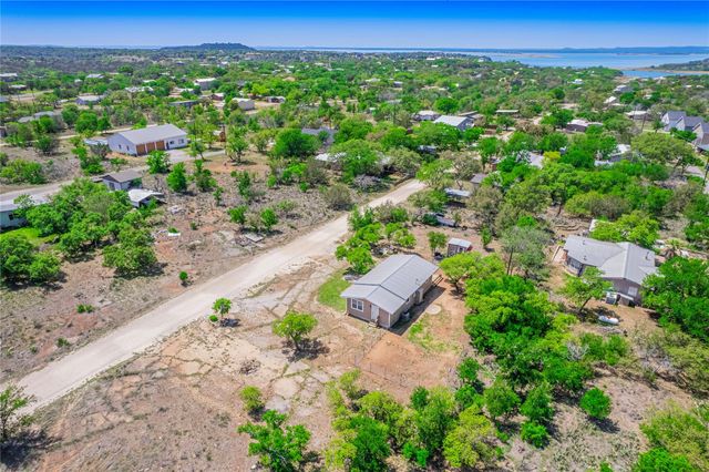 500 Gravel DR, Burnet, TX 78611
