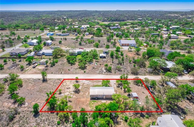 500 Gravel DR, Burnet, TX 78611