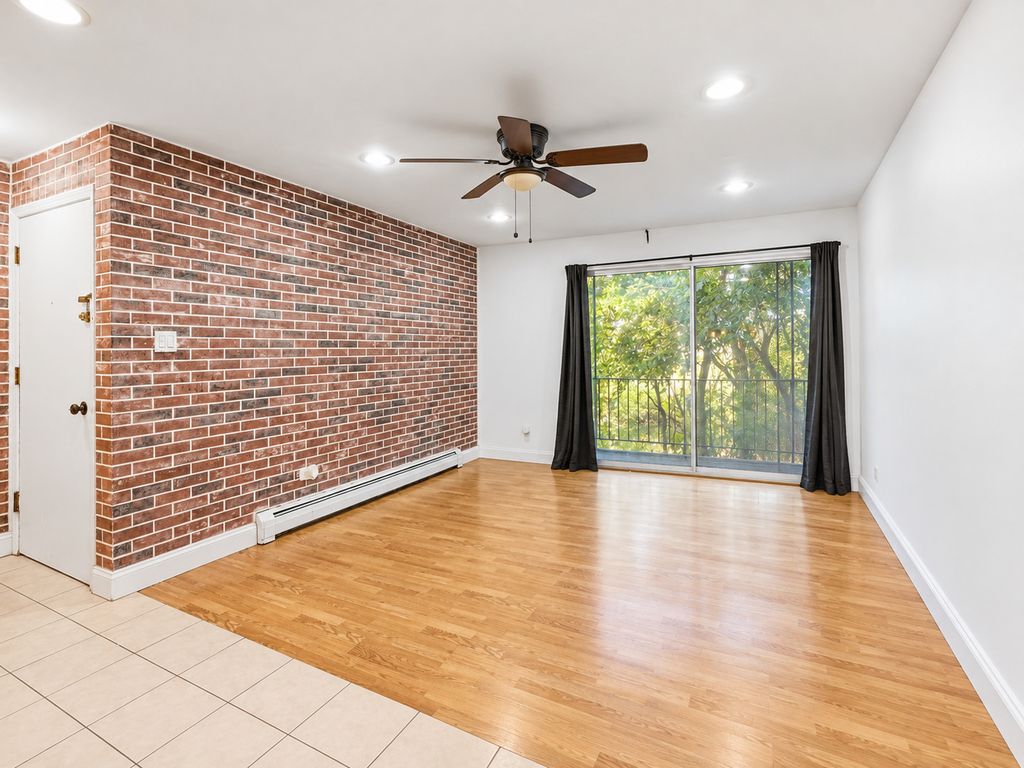 5633 Edge Lake Drive, Oak Lawn, IL 60453 — photo 4