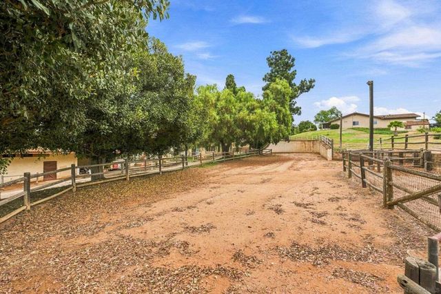 30136 Rolling Hills, Valley Center, CA 92082