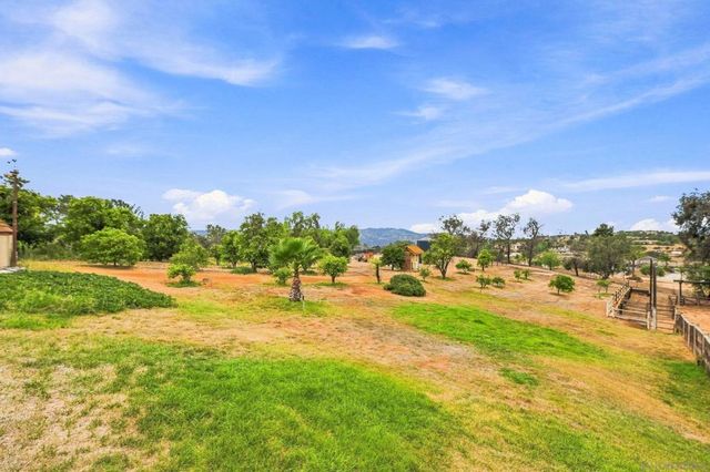 30136 Rolling Hills, Valley Center, CA 92082