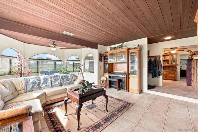 30136 Rolling Hills, Valley Center, CA 92082