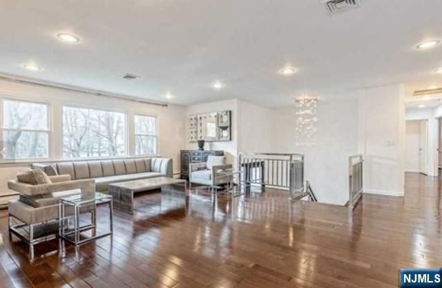 44 Roberts Court, Tenafly, NJ 07670