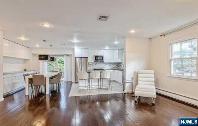 44 Roberts Court, Tenafly, NJ 07670