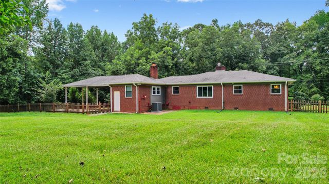 2305 Williams Road, Matthews, NC 28105