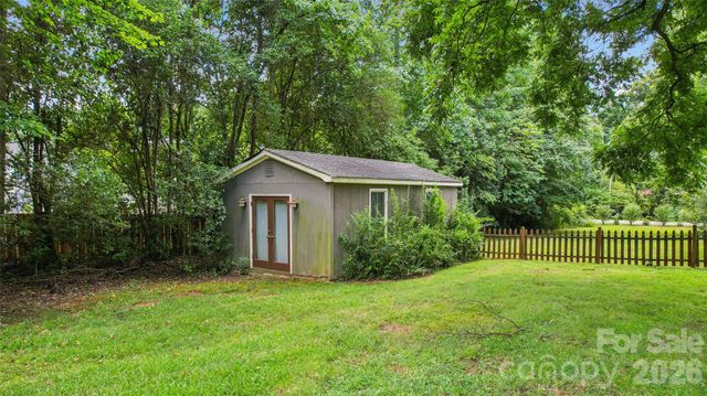 2305 Williams Road, Matthews, NC 28105