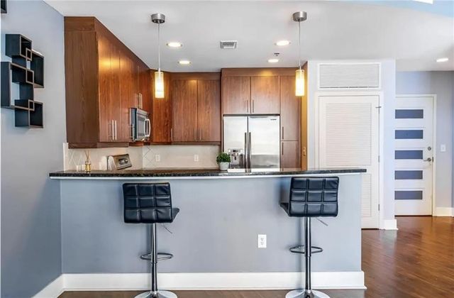 1080 Peachtree NE Street 1913, Atlanta, GA 30309