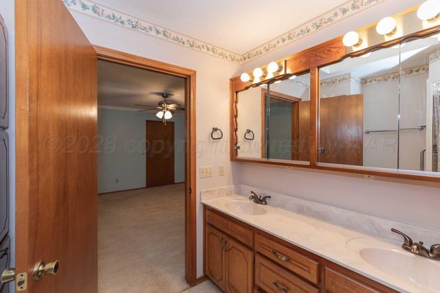 3406 Gladstone Lane, Amarillo, TX 79121
