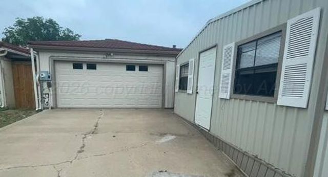 3406 Gladstone Lane, Amarillo, TX 79121