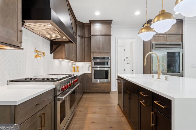 2045 Kent Court, Milton, GA 30004