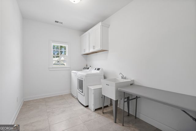 2045 Kent Court, Milton, GA 30004