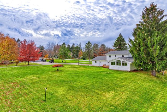 250 Webster Road, Webster, NY 14580