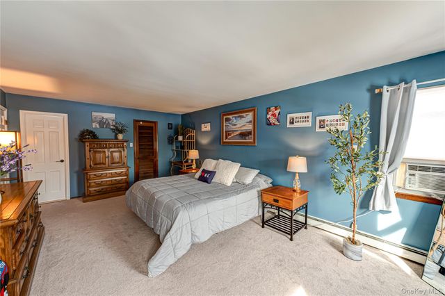 3 Cord Avenue, West Babylon, NY 11704