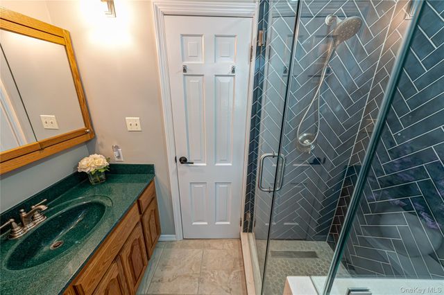 3 Cord Avenue, West Babylon, NY 11704