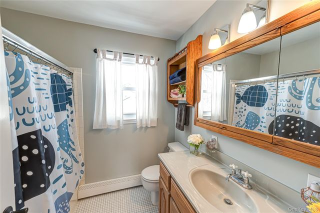 3 Cord Avenue, West Babylon, NY 11704