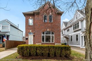 960 Davis Avenue, Birmingham, MI 48009