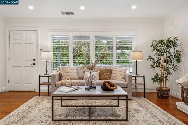 1651 Green Valley Rd., Danville, CA 94526