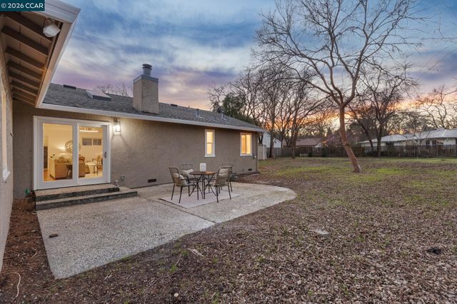 1651 Green Valley Rd., Danville, CA 94526