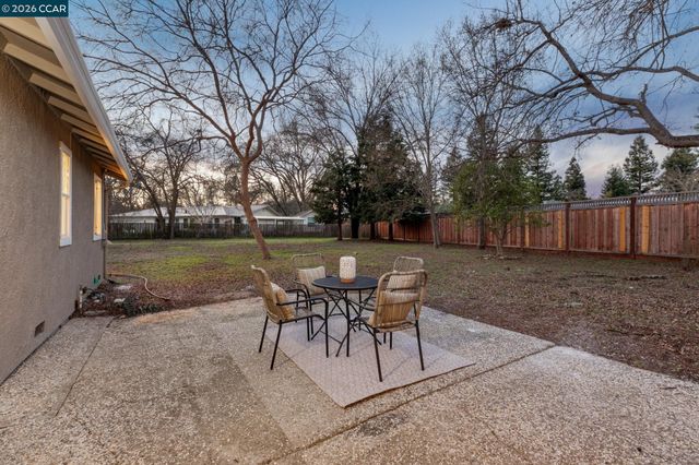 1651 Green Valley Rd., Danville, CA 94526