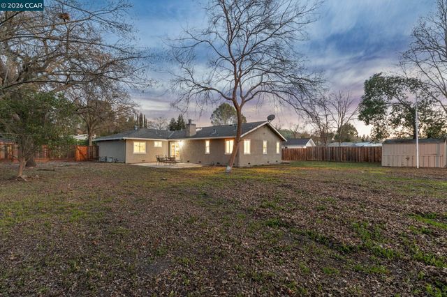 1651 Green Valley Rd., Danville, CA 94526