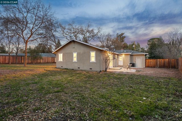 1651 Green Valley Rd., Danville, CA 94526