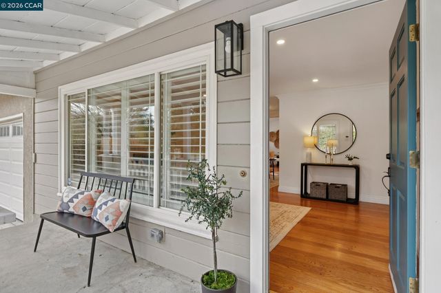 1651 Green Valley Rd., Danville, CA 94526