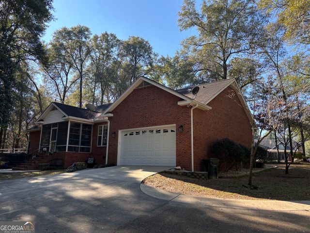 115 Woody Drive, Perry, GA 31069