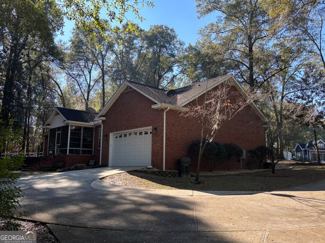 115 Woody Drive, Perry, GA 31069